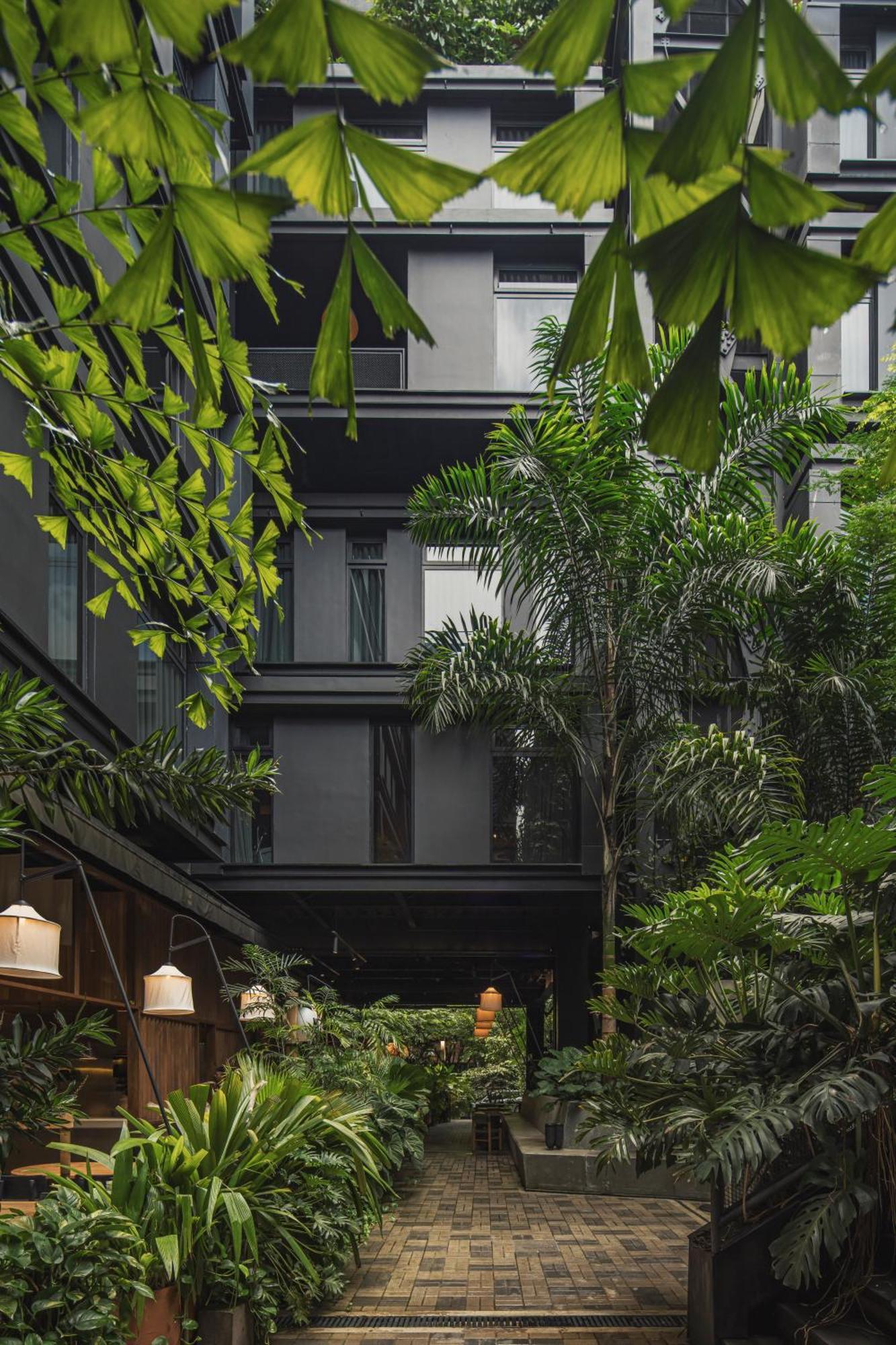 The Click Clack Hotel Medellín Kültér fotó The interior of the hotel
